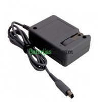 Nintendo DSi maiņstrāvas adapteris